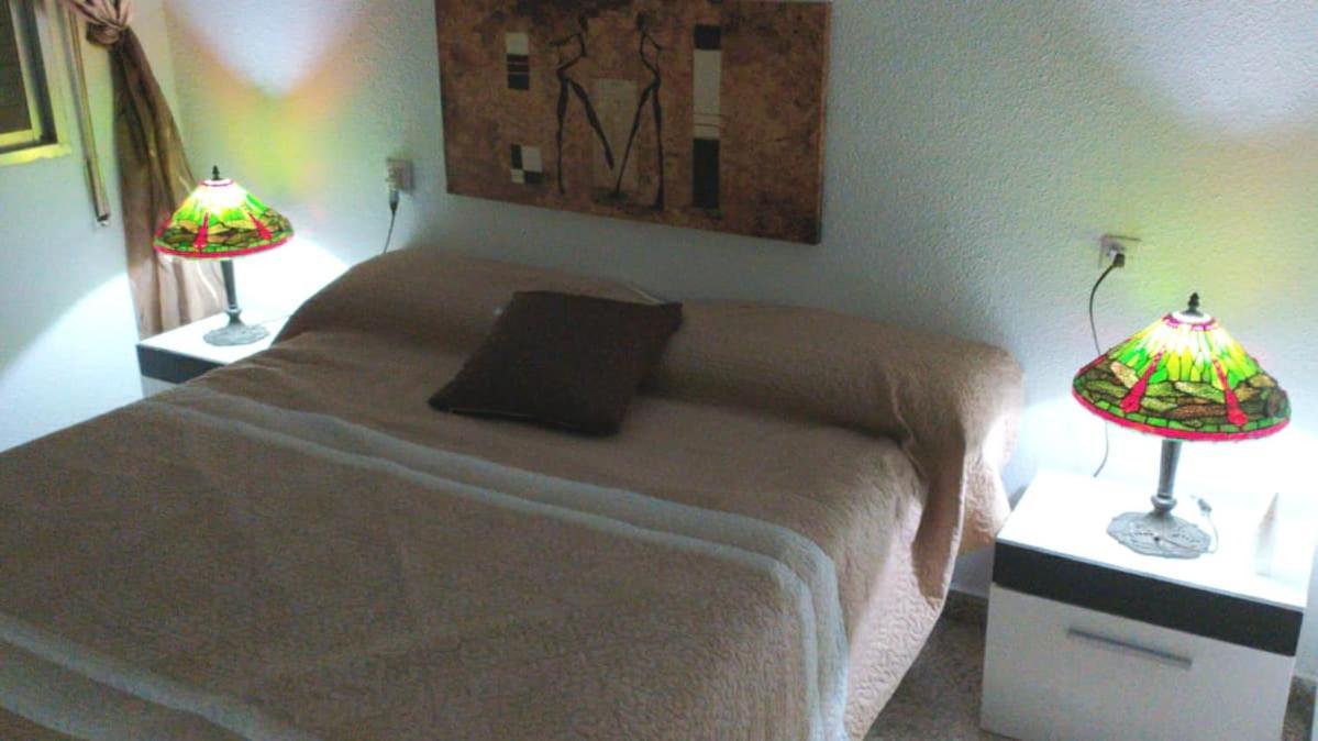 Habitacion Doble En Apartamento Compartido Dream In Malaga, Junto A Vialia Y Playa Exterior photo